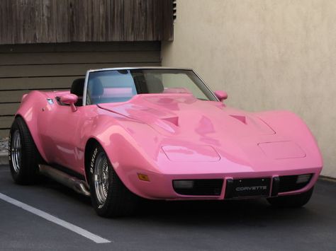 Pink corvette. this is my dream car and color!!!!!!! AHHHHH in love!!! 1969 Corvette, Pink Corvette, Pink Cars, Corvette C3, Corvette Zr1, Pink Cadillac, Motor Bikes, Awesome Cars, Foose