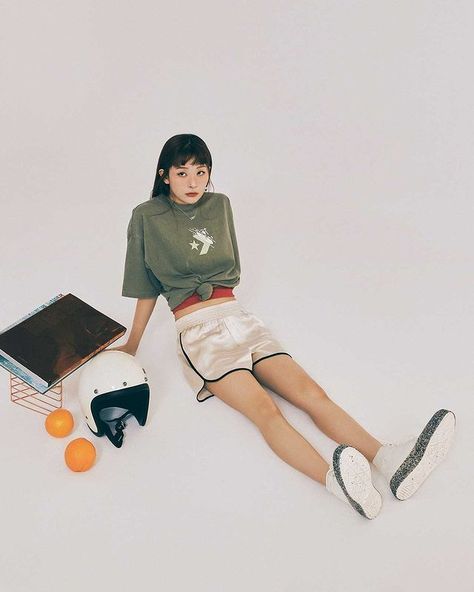 Seulgi Converse, Converse Photoshoot, Seulgi Photoshoot, Catalog Photoshoot, Indoor Photoshoot, Redvelvet Seulgi, Seulgi Instagram, Kang Seul-gi, Kang Seulgi