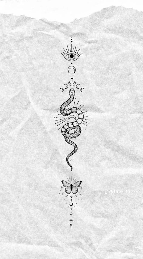 Spine Tattoo Snake And Flowers, Full Length Spine Tattoo, Spine Tattoos For Women With Meaning, Water Spine Tattoo, Planet Spine Tattoo, Spine Tattoos For Women Snake, Medusa Spine Tattoo, Center Back Tattoo Women, Spiritual Spine Tattoos For Women