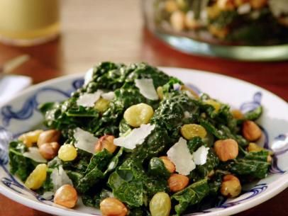 Tuscan Kale Salad with Anchovy Dressing Recipe | Valerie Bertinelli | Food Network Valerie's Home Cooking Recipes, Tuscan Kale Salad, Anchovy Dressing, Tuscan Kale, Valerie Bertinelli, Food Network Canada, Dressing Recipes, Idee Pasto Sano, Kale Salad