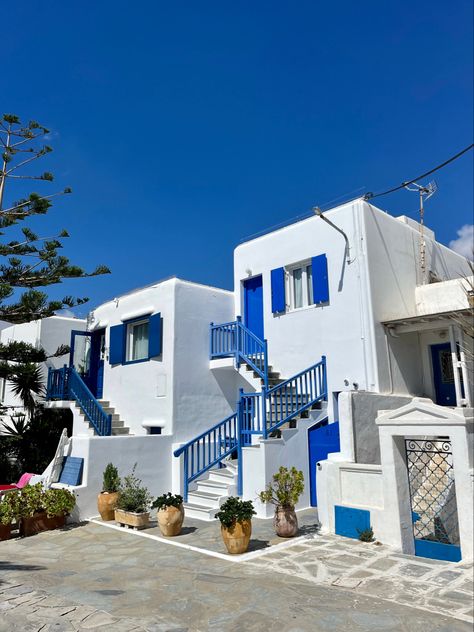 Greece house inspo aesthetic mamma mia island Mediterranean mykonos Mykonos Greece Architecture, Greece Mamma Mia Island, Greece Room Aesthetic, Mamma Mia House, House Inspo Aesthetic, Mykonos Architecture, Houses In Greece, Aesthetic Mamma Mia, Mamma Mia Island