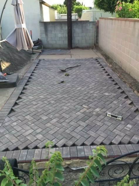 What a difference the hardscape makes in this space. From boring concrete and a small space to beautiful brickwork and a "cozy" space.  #outdoorentertaining #HookedOnLakeMartin Round Pergola, Paver Designs, Pavers Backyard, Cement Patio, Concrete Patios, Patio Pavers Design, Paver Walkway, Patio Pergola, Patio Flooring