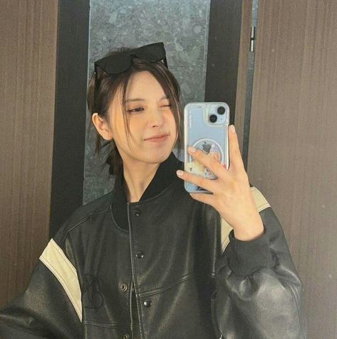 Nmixx Bae, Icon X, Pre Debut, Korean Language, Korean Hairstyle, Korean Street Fashion, Barbie Girl, Korean Skincare, Korean Makeup