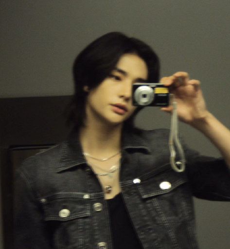 Straykids Hyunjin Photoshoot, 17 Kpop, Dara Kpop, Skz In Cute, Love My Boyfriend, Savage Kids, Boy Band, Kids Icon, Homeless Children