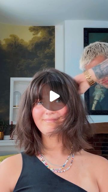 Jack Mead - Hair transformation specialist on Instagram: "NATALIE’S FLICKY BOB PROCESS & RESULT 😎  Natalie’s flicky bob went viral and so many people asked for more of the process not just the consultation. So here it is ☺️   I started at the front with the fringe and then with all the shaping around the face as I feel sometimes us hairdressers leave that bit to last which doesn’t make sense to me considering it’s what the client sees every day, I think we need to give ourselves more time to get that bit perfect!   I then started to layer the hair relatively short to encourage the hair underneath to flick out and make the whole look very playful. I then cut the length which was easy for me to see as I’d removed so much weight from the bottom I could see exactly where I wanted the hair to French Bob Styling Tutorial, Flicky Bob, Flicked Bob, Layered Bobs, Layered Bob, So Many People, The Client, Mead, Hair Transformation