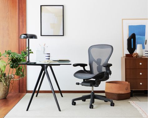 Work from Home - Herman Miller Herman Miller Office Chair, Aeron Chair, Best Ergonomic Office Chair, Modern Home Office Furniture, Best Office Chair, Work Chair, Office Furniture Modern, Mesh Office Chair, Plywood Furniture