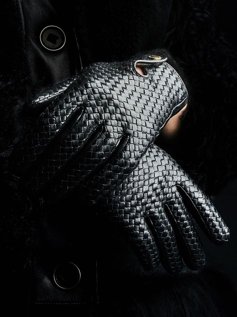 A sophisticated finishing touch to your formal ensembles, woven leather gloves never fail to impress. Strictly handmade with traditional techniques, using only high quality lamb nappa leather and sumptuous cashmere lining. Do not wash, wipe clean only. Black Leather Aesthetic, Leather Gloves Aesthetic, 2025 Inspiration, Gloves Aesthetic, Luxury Gloves, Black Leather Gloves, Mens Gloves, Leather Gloves, Traditional Techniques