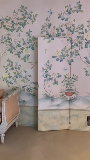 GRACIE on Instagram: "@joshflagg1 thanks for inviting us to see this gorgeous Bel Air home and our vintage Antique Peony design! We always need to try out a pretty jib door, right @sistasarahsally? #graciewallpaper #graciestudio #GracieAntiquePeony #belairhomes #jibdoor #wallpapereddoor" Jib Door, Gracie Wallpaper, Peony Design, Bel Air, Peonies, Vintage Antiques, Vintage World Maps, Room Divider, Furniture