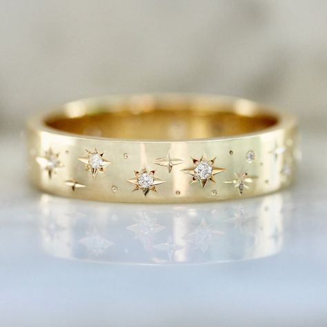 Super Moon Engraved Diamond Gold Band - Gem Breakfast Celestial Wedding Band, Moon Wedding Band, Star Texture, Diamond Gold Band, Gem Breakfast, 2025 Bride, Star Wedding Band, Displaying Jewelry, Hand Movements