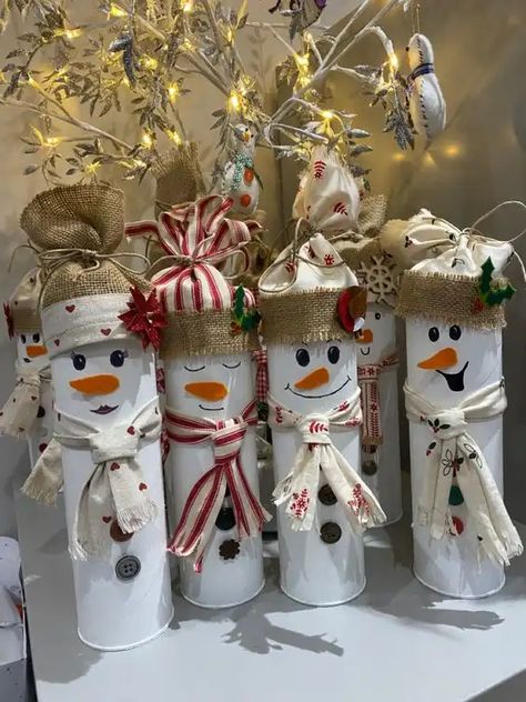 60+ Easy DIY Christmas Decorations on a Budget That You'll Love - HubPages Snowman Crafts Diy, Christmas Decorations Diy Crafts, Pringles Can, Diy Christmas Village, Christmas Centerpieces Diy, Easy Christmas Decorations, Christmas Mantel Decorations, Diy Christmas Decorations Easy, Easy Christmas Diy