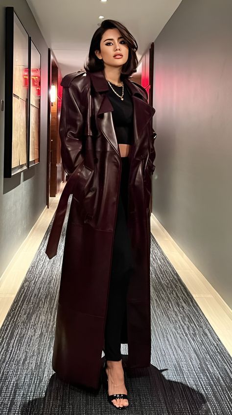 My Future Husband, Venus Fashion, To My Future Husband, Classy Winter Outfits, Long Leather Coat, Run To You, Casual Outfit Inspiration, Winter Outfit Inspiration, Classy Casual Outfits