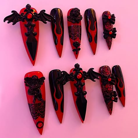 Nails July, Practice Nails, Pop Nails, Draculaura Monster High, Cowboy Nails, Nail Model, Long Red Nails, Junk Nails, Black Deck