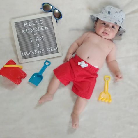 Summer , vacation theme baby months photoshoot 4 Month Baby Photoshoot April, 8 Months Old Photoshoot Ideas, June Baby Photoshoot Ideas, June Baby Monthly Picture, Summer 6 Month Photos Boy, Summer Baby Milestone Picture, 2 Month Baby Picture Ideas August, Summer Infant Photoshoot, Baby Summer Pictures