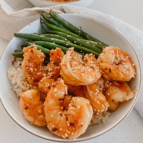 Sweet & Sour Shrimp - Brocc Your Body Spicy Shrimp Bowl, Sweet Sour Shrimp, Carissa Stanton, Beans And Brown Rice, Brocc Your Body, Sweet Sour Sauce, Quick Healthy Dinner, Dinner Restaurants, Sweet And Sour Sauce