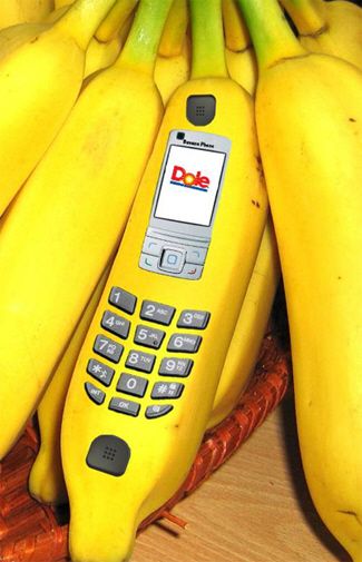 Banana Phone, Bottle Gift Tags, 2010s Nostalgia, Were Expecting, Photography Illustration, Telephones, Corded Phone, Landline Phone, Dark Side