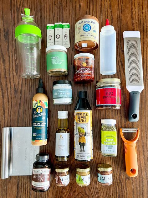 Ultimate Foodie Stocking Stuffers - It's A Flavorful Life Fig Butter, Food Stocking Stuffers, Ideas For Food, Julienne Peeler, White Truffle Oil, Stocking Stuffer Ideas, All Purpose Seasoning, Homemade Salads, White Truffle