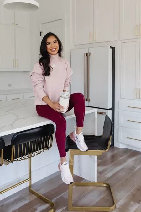 Pink Nikes Outfit, Nike 270 Outfit, Air Max 270 Outfit Women, Pink Tennis Shoes Outfit, Gym Shoes Outfit, Air Max 270 Outfit, Nike Air Max Outfit, Air Max Outfit, Athleisure Capsule Wardrobe