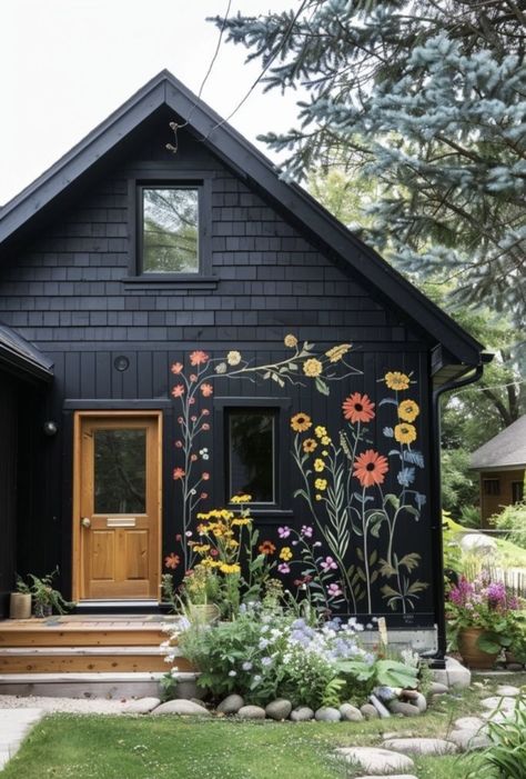 Eclectic Exterior House Colors, Eclectic House Exterior, Black Home Exterior, Deco Luminaire, Inspire Me Home Decor, Style Deco, Outdoor Wood, Dream House Decor, Exterior Colors