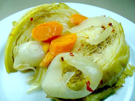 Carrots Recipes, Cabbage And Carrots, Boiled Cabbage, Fast Food Diet, Braised Cabbage, Dinner Today, Carrot Recipes, Food Diet, Organic Food