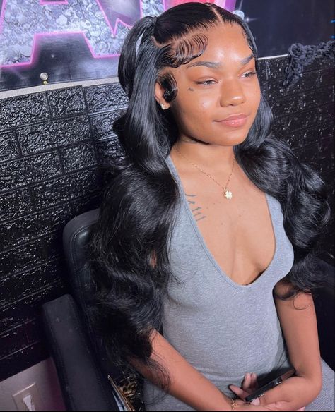 Two Pigtails Wig, Two Pigtails, Dark Skin Blonde Hair, Sew In Weave Hairstyles, Bday Hair, Frontal Wig Hairstyles, Lace Fronts, Wig Colors, Hairstyle Idea