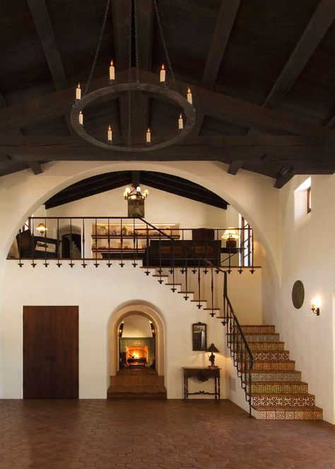 2016 Palladio Awards: Authentic Spanish Colonial Revival Hacienda - Classic Homes Design and Restoration | Period Homes Magazine Spanish Colonial Revival, Hacienda Homes, Spanish Hacienda, Hacienda Style Homes, Mexico House, Mexican Home, Mediterranean Home Decor, Spanish Style Home, Casas Coloniales