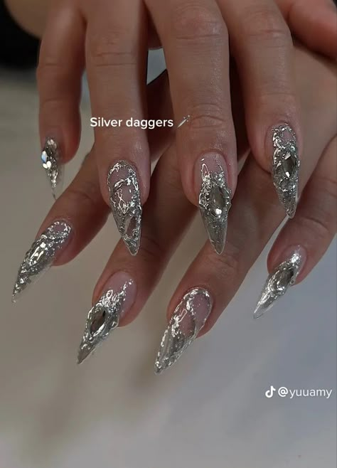 Acrylic Nails Stiletto, Silver Nail Designs, Beauty Nails Design, Stylish Nails Designs, Grunge Nails, Blush Nails, Pretty Gel Nails, Really Cute Nails, Soft Nails