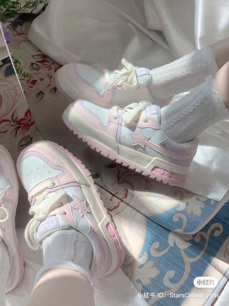 Cute Platform Sneakers, Kawaii Boots, Decora Aesthetic, Pastel Shoes, Kawaii Outfit Ideas, Kawaii Shoes, Shoe Wishlist, High Heel Sneakers, Cute Sneakers