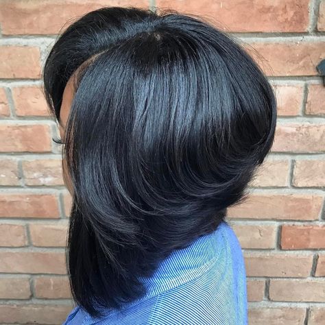 Natural Bob Hairstyles, Edgy Bob Hairstyles, Concave Bob Hairstyles, Sew In Bob Hairstyles, Bob Hairstyles Medium, Weave Bob Hairstyles, Hairstyles For Black Women Natural, Natural Bob, Bobbed Hairstyles With Fringe