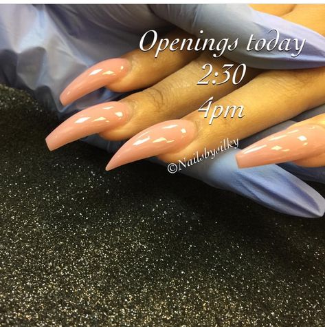 Curved Almond Shaped Nails, Curved Ballerina Nails, Brown Curved Nails, Curved Pointy Nails, Curvy Nails, Curved Nails Designs, Pink Curved Acrylic Nails, Slight Curved Acrylic Nails, Pointy Nails