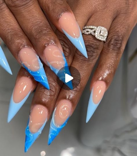 Blue Stiletto Nails Design, Wavy Nail Design, Stiletto Nails Blue, Blue Stiletto Nails, Nails Tech, Stiletto Nails Designs, Ocean Vibes, Stiletto Nails, Blue Nails