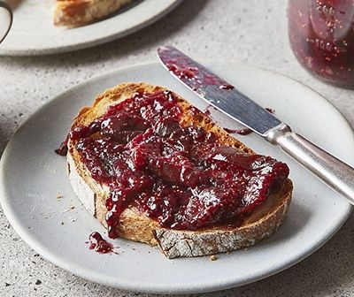 I'm loving this Waitrose recipe! Fresh Pasta Sauce, Burns Supper, Low Alcohol Drinks, Frozen Seafood, Summer Dessert Recipes, Japanese Dessert, Cooking Ingredients, Barbecue Recipes, Pancakes And Waffles