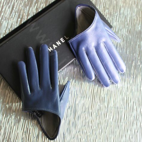 $30.99 Fashion Women Genuine Leather Sheepskin Half Palm Short Gloves Size M - Violet, Material: Lambskin+polyester lining, Elegant and stylish lambskin leather gloves with super soft and comfy lining, not allergic, good quality and service, exquisite workmanship. Diy Leather Gloves, Leather Gloves Aesthetic, Half Palm Gloves, Fantasy Gloves, Cool Gloves, Colorful Gloves, Gloves Aesthetic, Types Of Gloves, Gloves Outfit