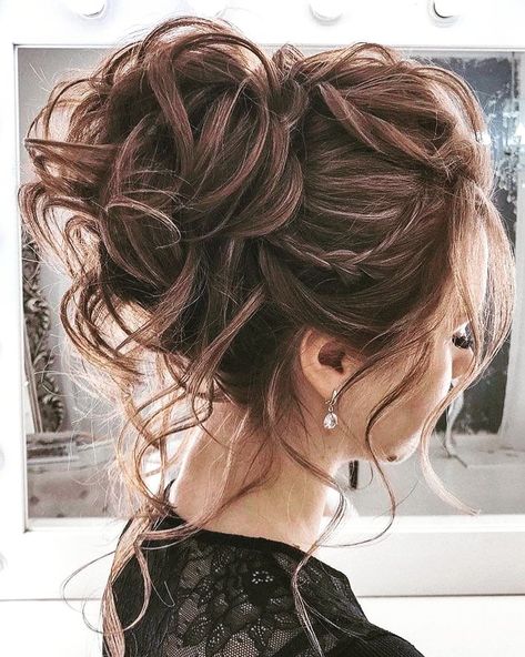 Summer Wedding Hairstyles, Choppy Hairstyles, Messy Hair Updo, Hair Formal, 2020 Hairstyles, Romantic Updo, Elegant Wedding Hair, Hairstyles For Medium Length Hair Easy, Up Dos For Medium Hair