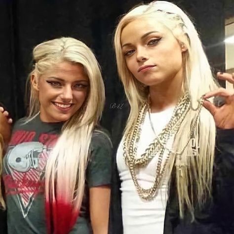 Alexa Bliss And Liv Morgan, Liv Morgan And Alexa Bliss, Lexi Kaufman, Liv Morgan, Alexa Bliss, It S My Birthday, Wwe Raw, Wwe, Birthday