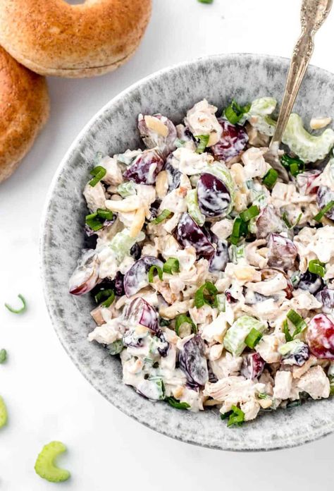 Chicken Salad with Grapes and Almonds {Easy & Healthy} Sweet Chicken Salad Recipe, Sweet Chicken Salad, Savory Chicken Salad Recipe, Savory Chicken Salad, Sweet And Savory Chicken, Salad With Grapes, Chicken Salad With Grapes, Rotisserie Chicken Breast, Grape Recipes