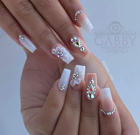 Flare Nails, New Nail Art Design, 3d Flower Nails, Winter Nails Acrylic, Fancy Nails Designs, Nail Type, French Acrylic Nails, Girly Acrylic Nails, New Nail Art