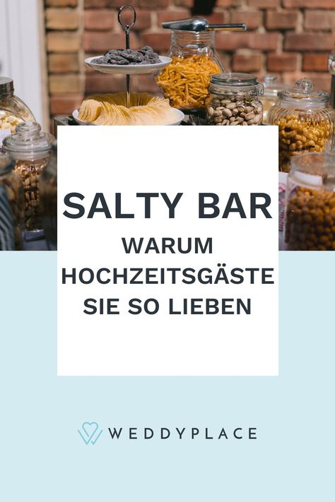 Kaum ein Gast kann sich eine Hochzeit ohne Candy Bar vorstellen. Aber gehört nicht mittlerweile auch schon eine Salty Bar dazu? Was eine Salty Bar überhaupt ist, warum sie so fantastisch für Eure Hochzeit ist und wie man sie schön dekorieren kann, erfahrt Ihr hier. #Hochzeit #Hochzeitsfest #Salty #Salzig #SaltyBar #Hochzeitsessen Salty Bar, Caravan Bar, Salt Bar, Sweet And Salty, Candy Bar, Finger Foods, Bar, Snacks