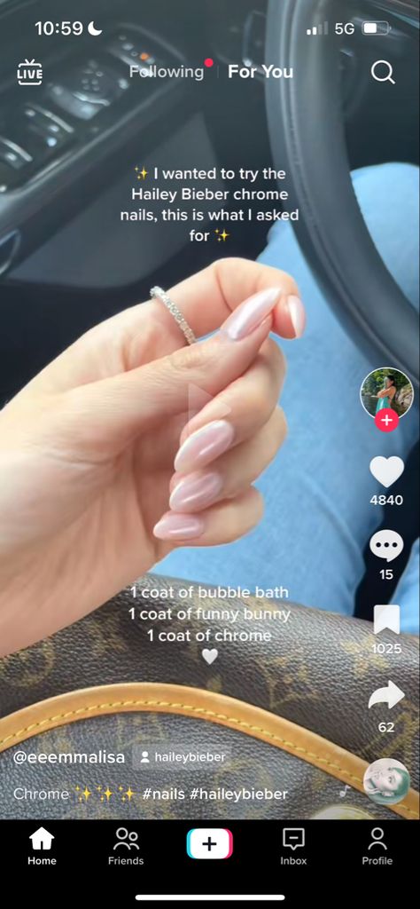 Bubblebath Nails Design, Hailey Bieber Nails Bubble Bath, Hailey Bieber Nail Color, Chrome Nails Bubble Bath, Bubble Bath And Chrome Nails, Funny Bunny Bubble Bath Chrome Nails, Bubble Bath With Chrome Nails, June Nails Ideas 2024 Almond, Bubble Bath Nails With Chrome