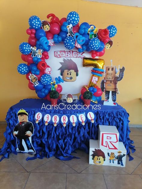 Roblox Decoration Ideas, Roblox Birthday Decorations, Roblox Birthday Cake, Roblox Party, Roblox Birthday, Balloon Decorations Party, 9th Birthday, 10th Birthday, 8th Birthday