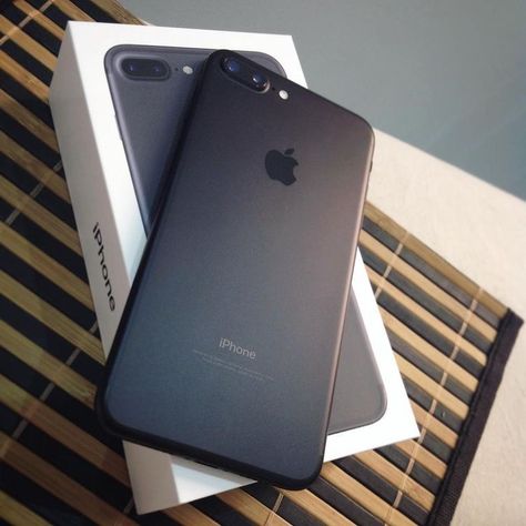 Iphone 8 Plus Black, Iphone 7 Plus Black, Black Iphone 7 Plus, Iphone 7+ Black, Black Iphone 7, Caption For Girls, Iphone Obsession, Banda Aceh, Iphone Black