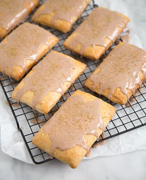 Apple Cinnamon Pop Tarts - The Little Epicurean Cinnamon Poptarts, Cinnamon Pop Tarts, Childhood Breakfast, Cinnamon Apple Pie, Toaster Pastry, Perfect Cup Of Coffee, Food Trip, Bake Recipes, Homemade Apple