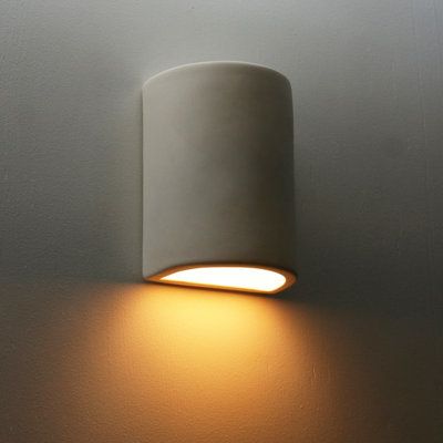 Hand crafted in the USA, this contemporary wall light will add elegance and style to any room. With it's lighting effects, minimalistic details, and neutral colours, this light will complement any indoor decor. | Latitude Run® Winscott 1 - Light Dimmable Flush Mounted Sconce Brown 13.0 x 9.75 x 4.75 in | C007788296_861338836 | Wayfair Canada Flush Wall Lights, Bedroom Lighting Sconces, Non Hardwired Sconces, Theater Room Sconces, Wall Sconces Office, Plugin Wall Sconces, Basement Wall Sconces, Basement Sconces, Modern Exterior Lights