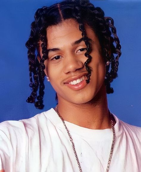 Lil Fizz B2k, Lil Fizz 2000s, One Side Ponytail, Wavy Hair Short Men, Hairstyle One Side, Cornrows With Natural Hair, 30 Box Braids, Style Fulani Braids, Extremely Short Hair