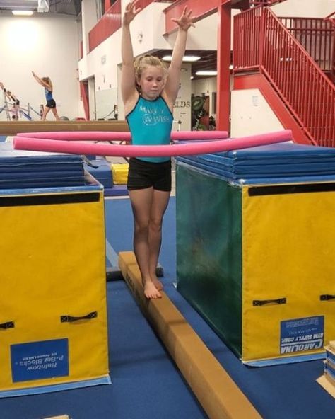 Beam Drills For Beginners, Gymnastics Shaping Drills, Dance Flexibility, Floor Dance, Gym Supplies, Gymnastics Lessons, Gymnastics Drills, Gymnastics Beam, Split Jump