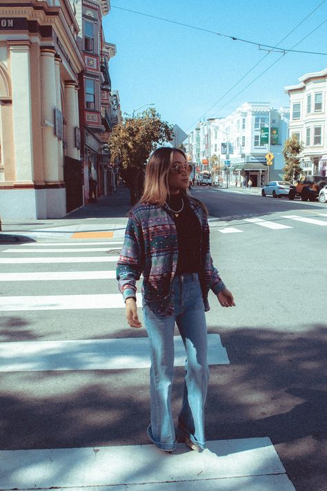 Budget Travel Guide to San Francisco - By Nica Lina San Francisco Aesthetic Outfits, Downtown Girl Aesthetic Outfits, Indie Sleaze Aesthetic, Sleaze Aesthetic, Bay Area Rapid Transit, Aesthetic Downtown Girl, Girl Aesthetic Outfits, Aesthetic Downtown, San Francisco Girls