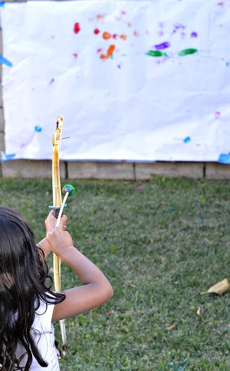 Archery Painting, Archery For Kids, Kids Archery, Kids Sports Crafts, Art Activity For Kids, Archery Games, Olympic Theme, Theme Nature, Painting Activities