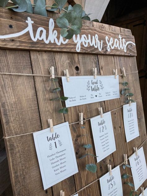 Recycle Wedding Decorations, Rustic Table Names, Rustic Seating Plan Wedding, Wood Table Plan, Wooden Table Signs For Wedding, Boho Table Plan, Rustic Bohemian Wedding Ideas, Pallet Table Plan Wedding, Rustic Seating Plan