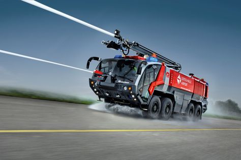 Rosenbauer Panther 8x8 airport firetruck // Airport Fire Trucks, 6x6 Truck, Cool Fire, Fire Equipment, Rescue Vehicles, Aircraft Art, Fire Apparatus, Fire Service, Truck Design