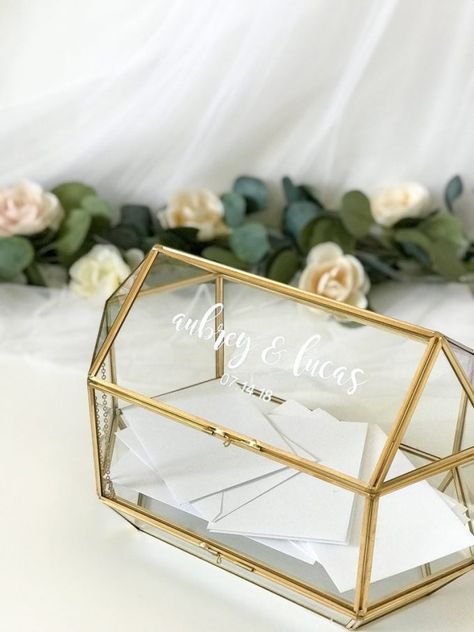 Glass Wedding Card Box, Cheap Wedding Table Centerpieces, Romantic Centerpieces, Beautiful Wedding Centerpiece, Boho Decoration, Wedding Card Box, Wedding Details Card, Unique Wedding Flowers, Glass Wedding