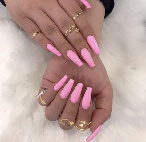 Winter Glitter Nails, Summer Nails Acrylic, Nails Fall Nails, Nails Gel Nails, Nails Natural, Short Coffin Nails, Nails Winter, Rose Gold Nails, Nails Spring